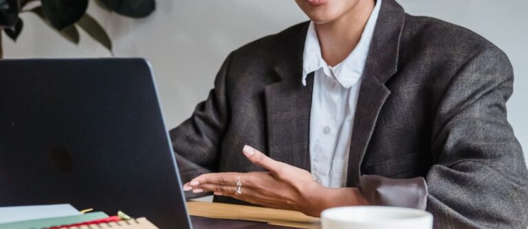 How to Manage a Distributed Team Without Losing Speed