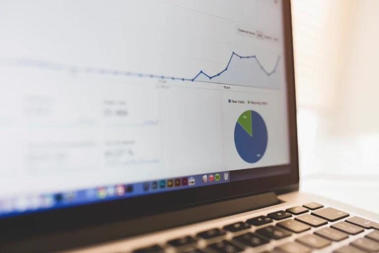AI Is Eating Your Search Traffic: A Founder’s GEO Playbook